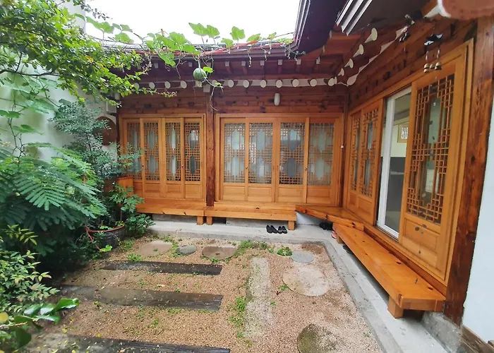 Гостевой дом Seochon 4*